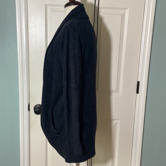 BAREFOOT DREAMS • Black CozyChic Lite Circle Cardigan - Picture 6 of 9